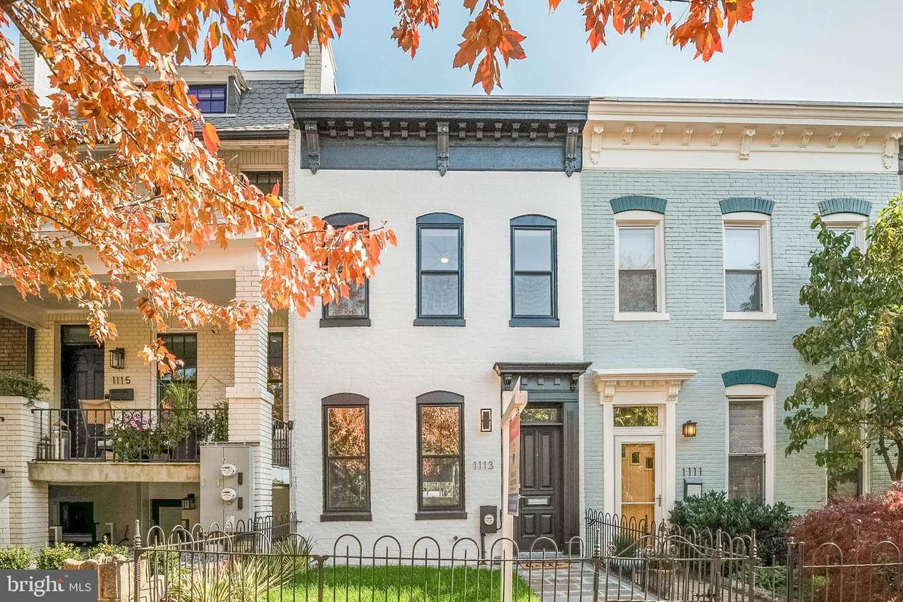 1113 4TH Street - Photo 1