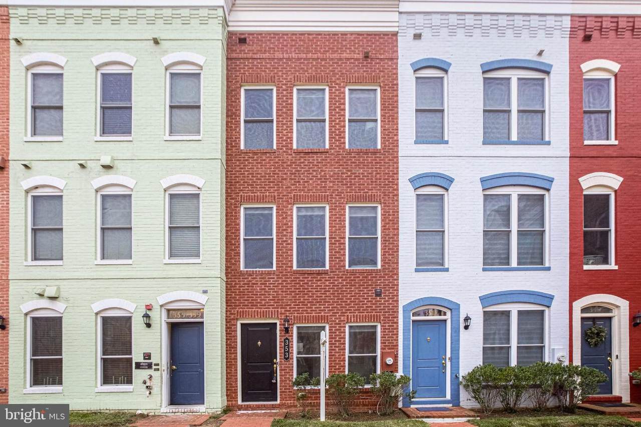 353 L Street - Photo 1