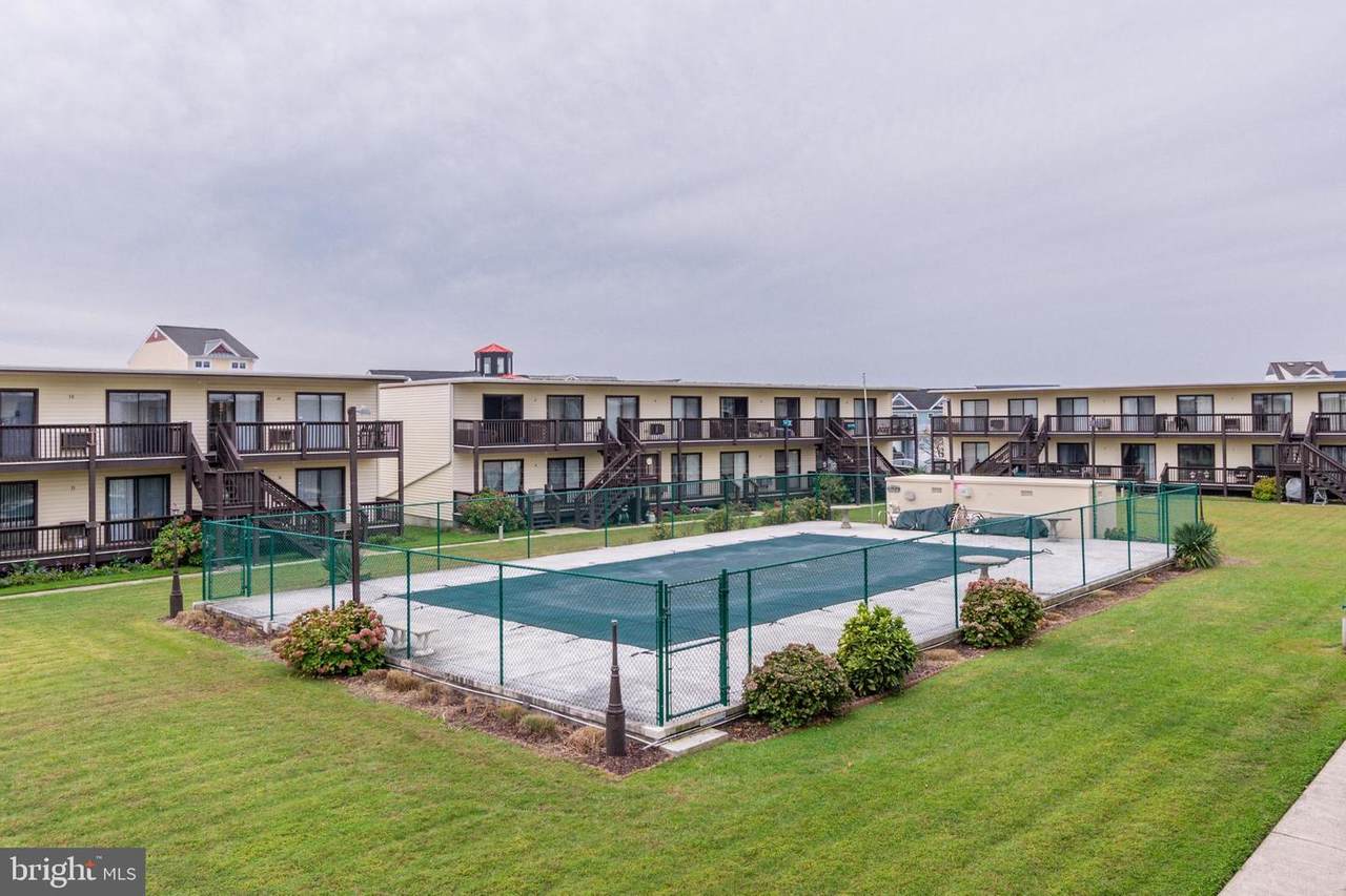 502 Bayshore Drive - Photo 1