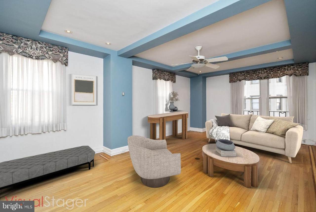 1901 Walnut Street - Photo 1