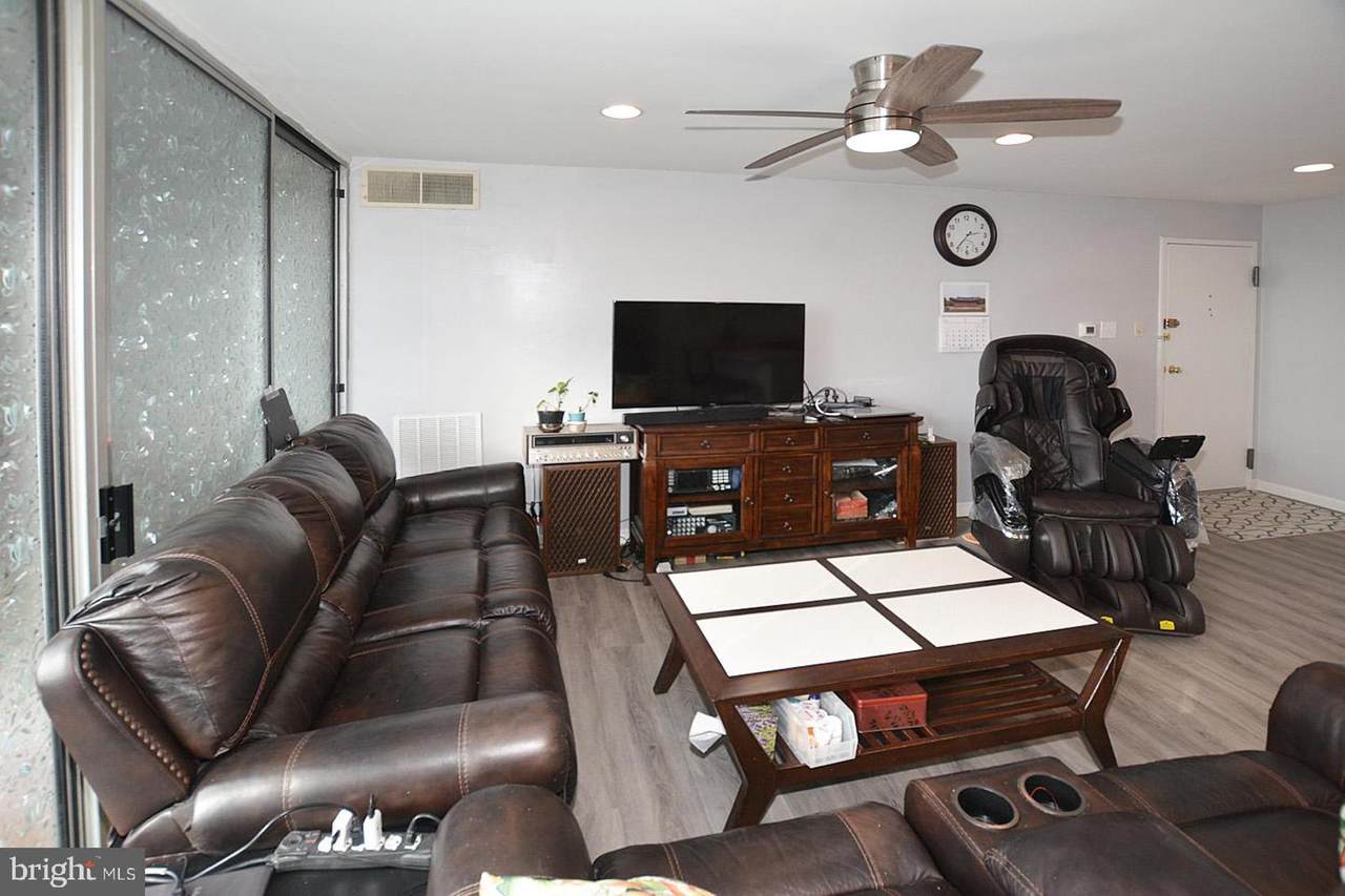 4415 Briarwood Court - Photo 1
