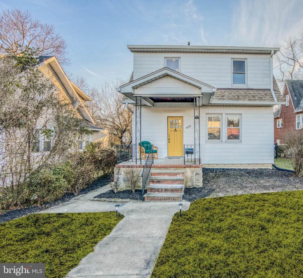4207 Mary Avenue - Photo 1
