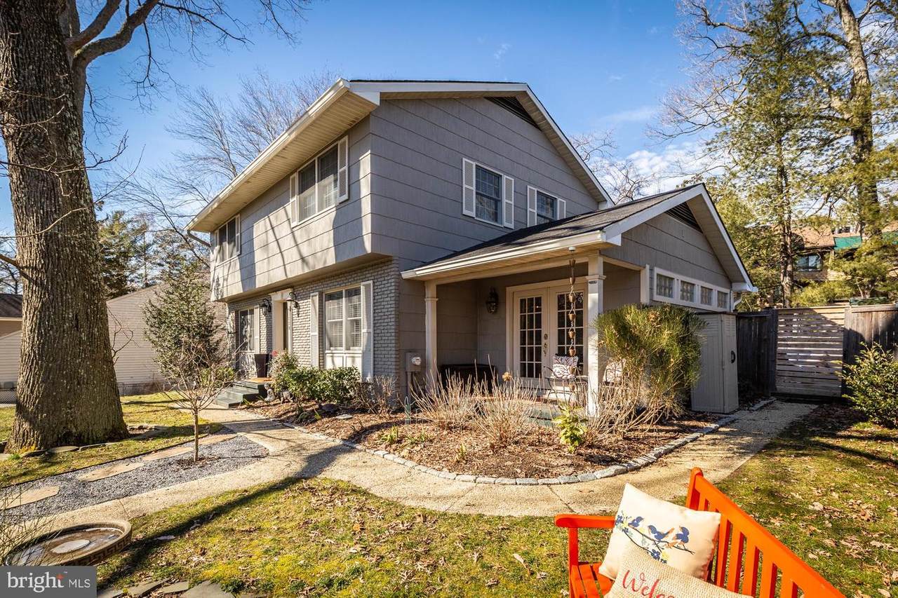 1006 Moss Haven Court - Photo 1