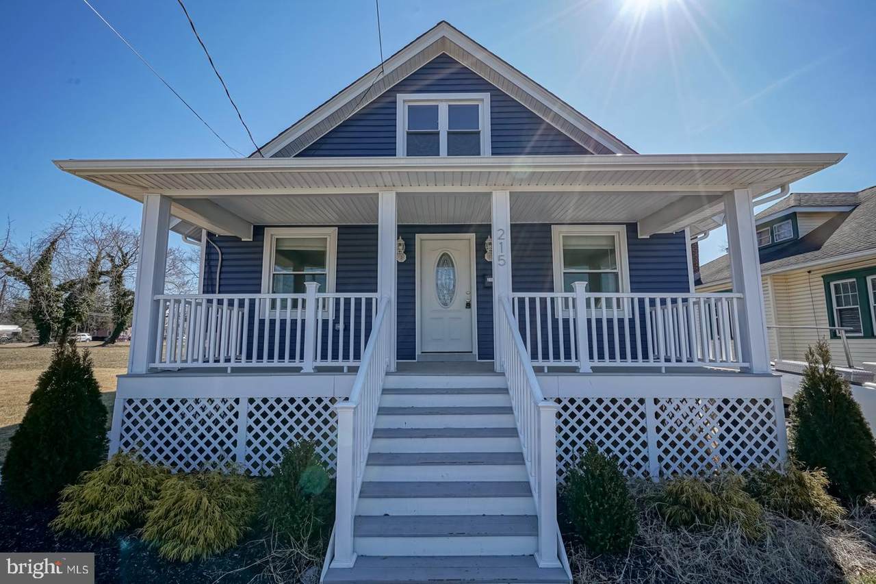 215 Bridgeton Pike - Photo 1