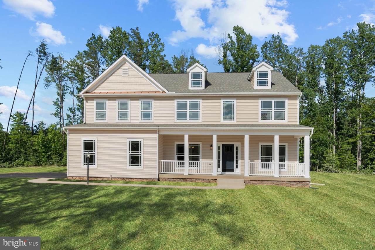 300 Stillwater Ln - Photo 1
