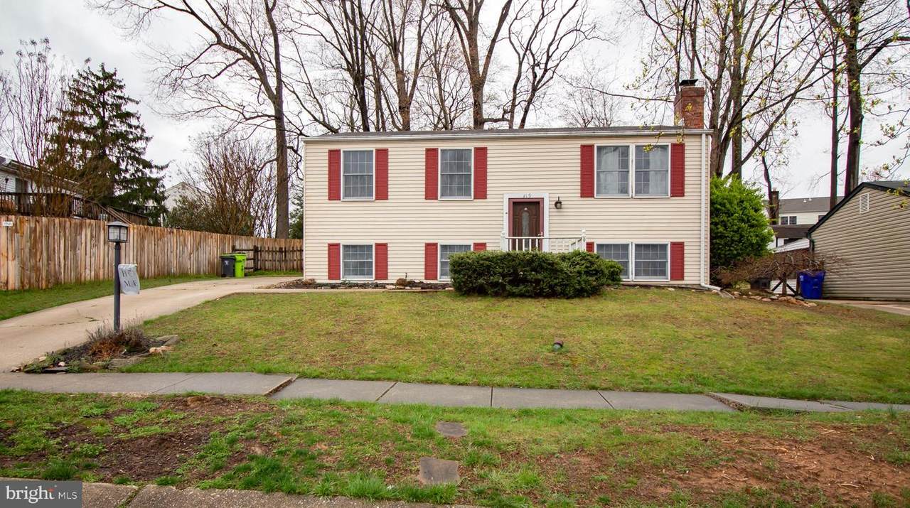 319 Bright Oaks Drive - Photo 1