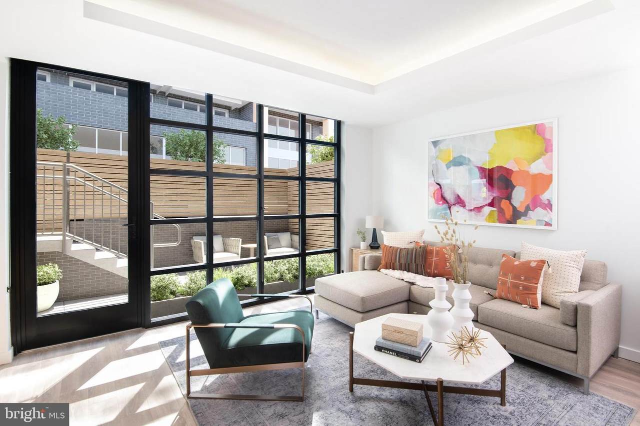1500 Harry Thomas Way - Photo 1