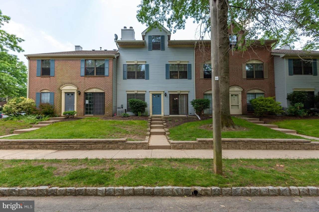 71 Drewes Court - Photo 1