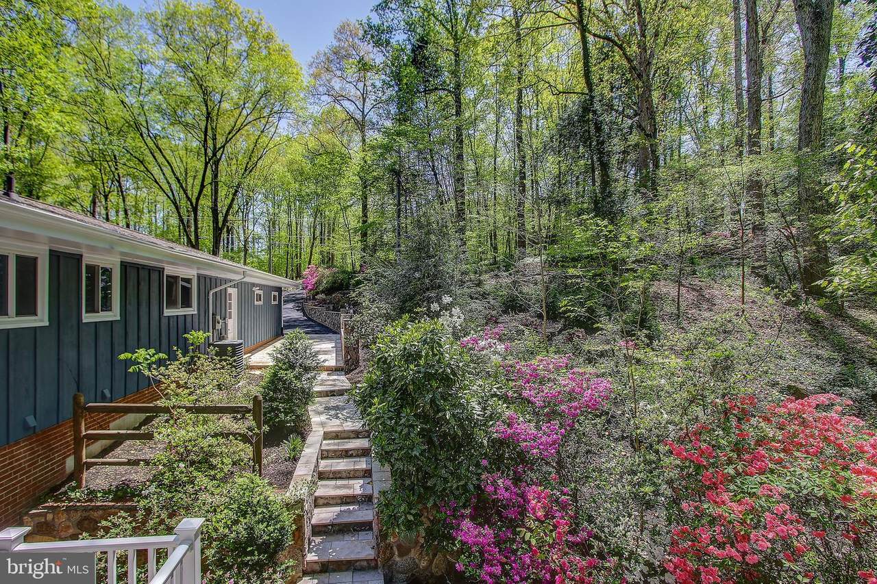 5920 Yates Ford Road - Photo 1