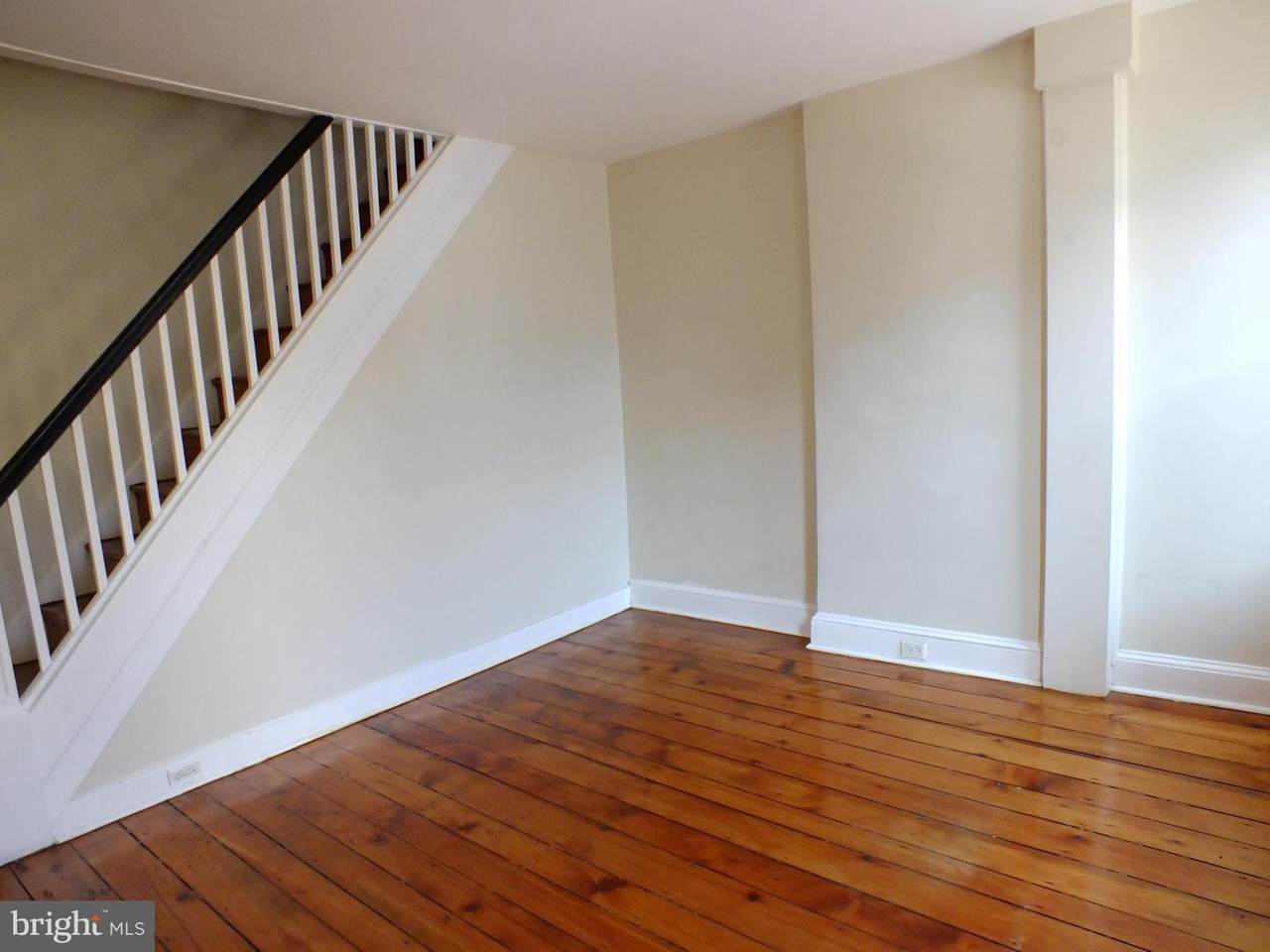 160 Mcclellan Street - Photo 1