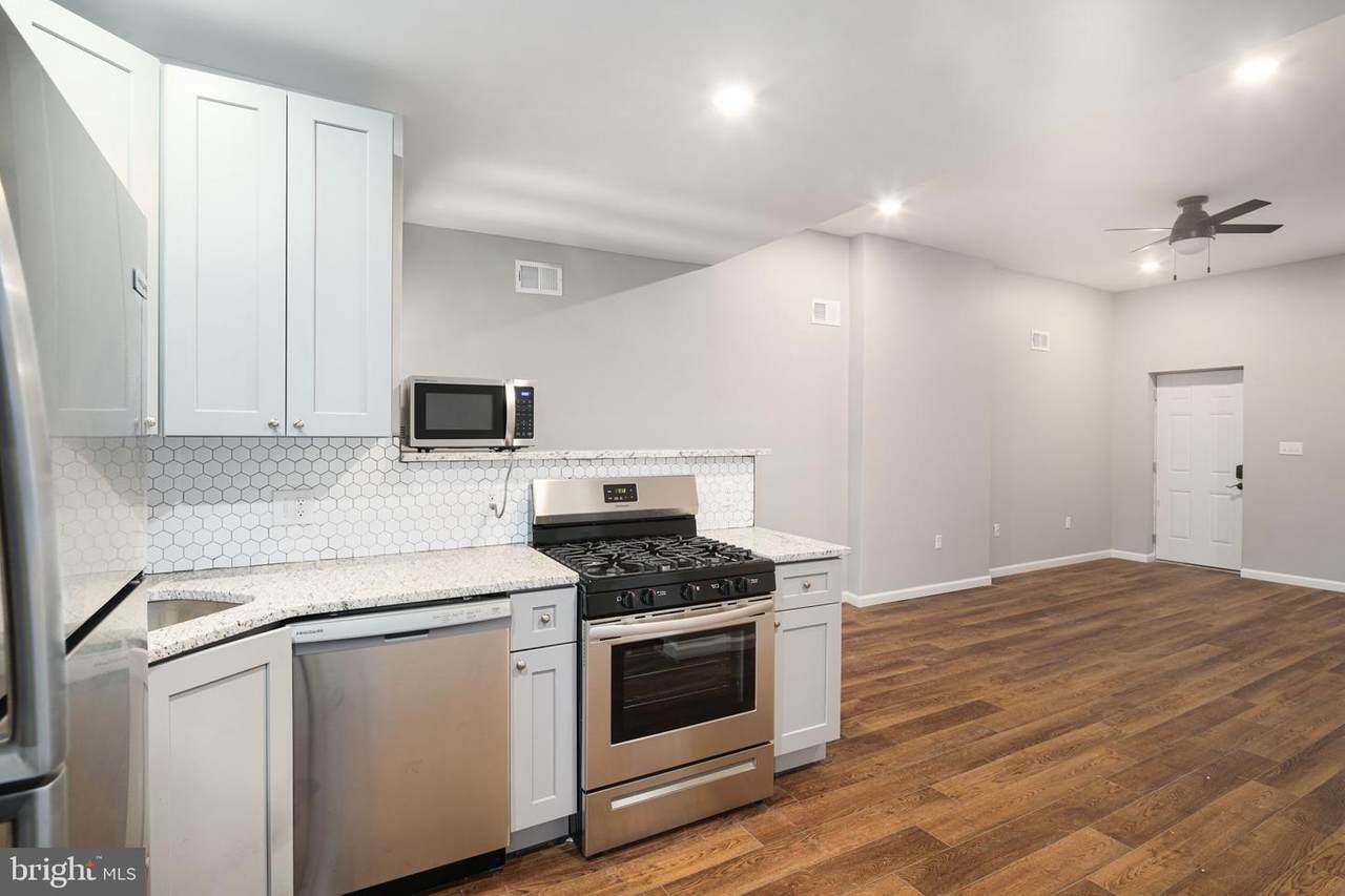 656 Brooklyn Street - Photo 1