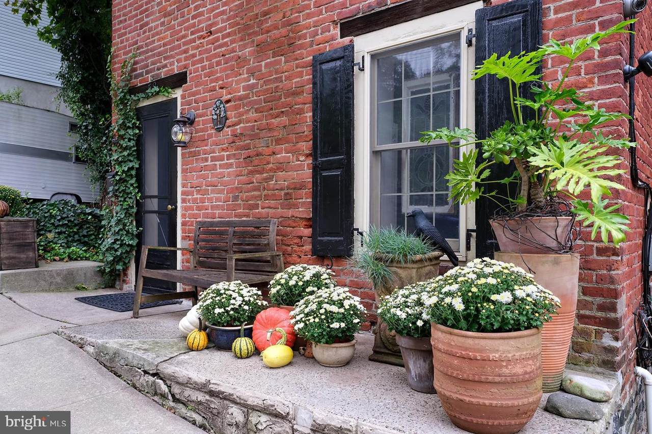 59 Franklin Street - Photo 1