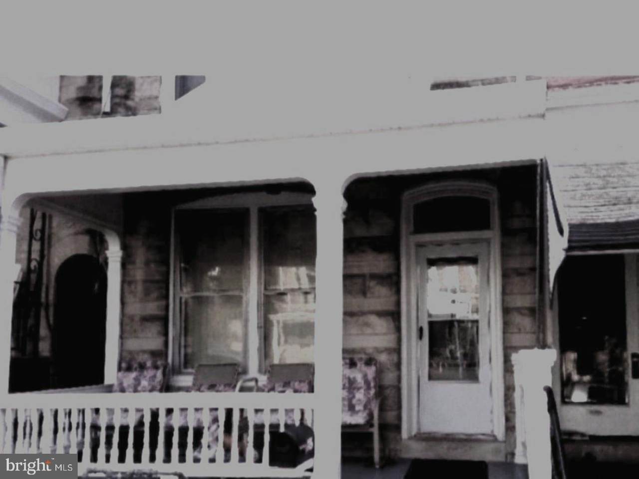1342 Good Street - Photo 1