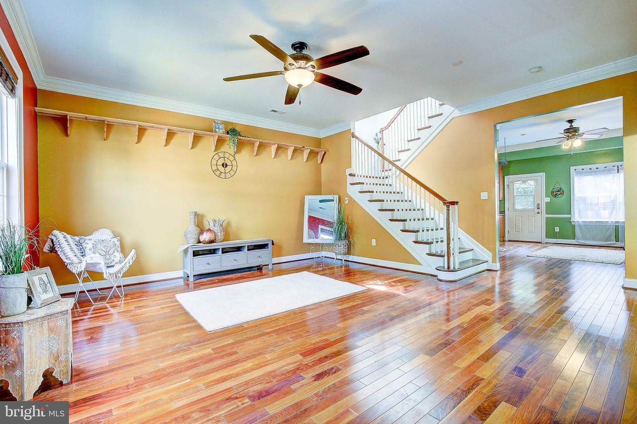 4718 Girton Avenue - Photo 1