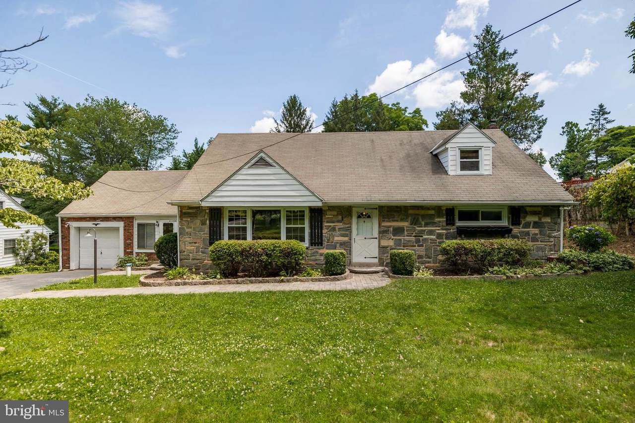 3827 Providence Road - Photo 1
