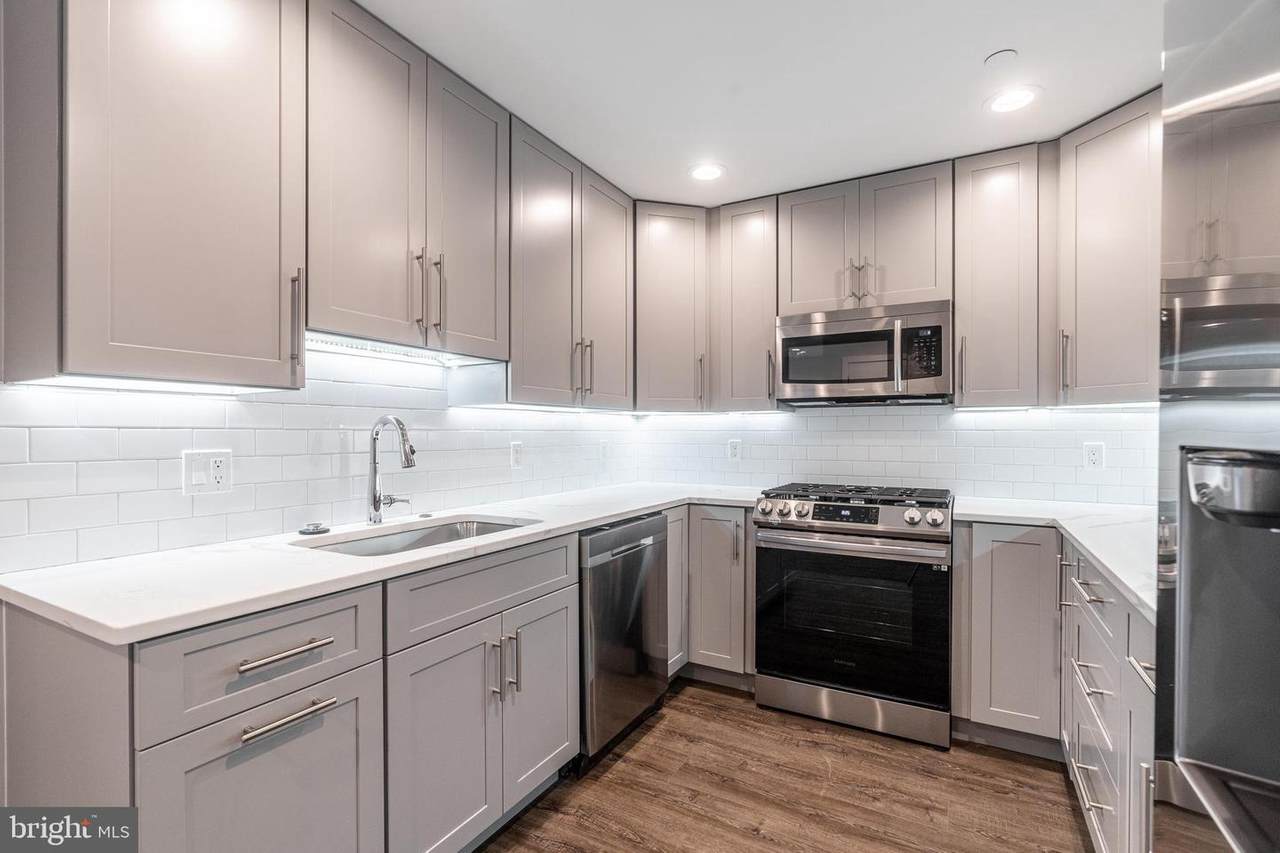 2124 Ellsworth Street - Photo 1