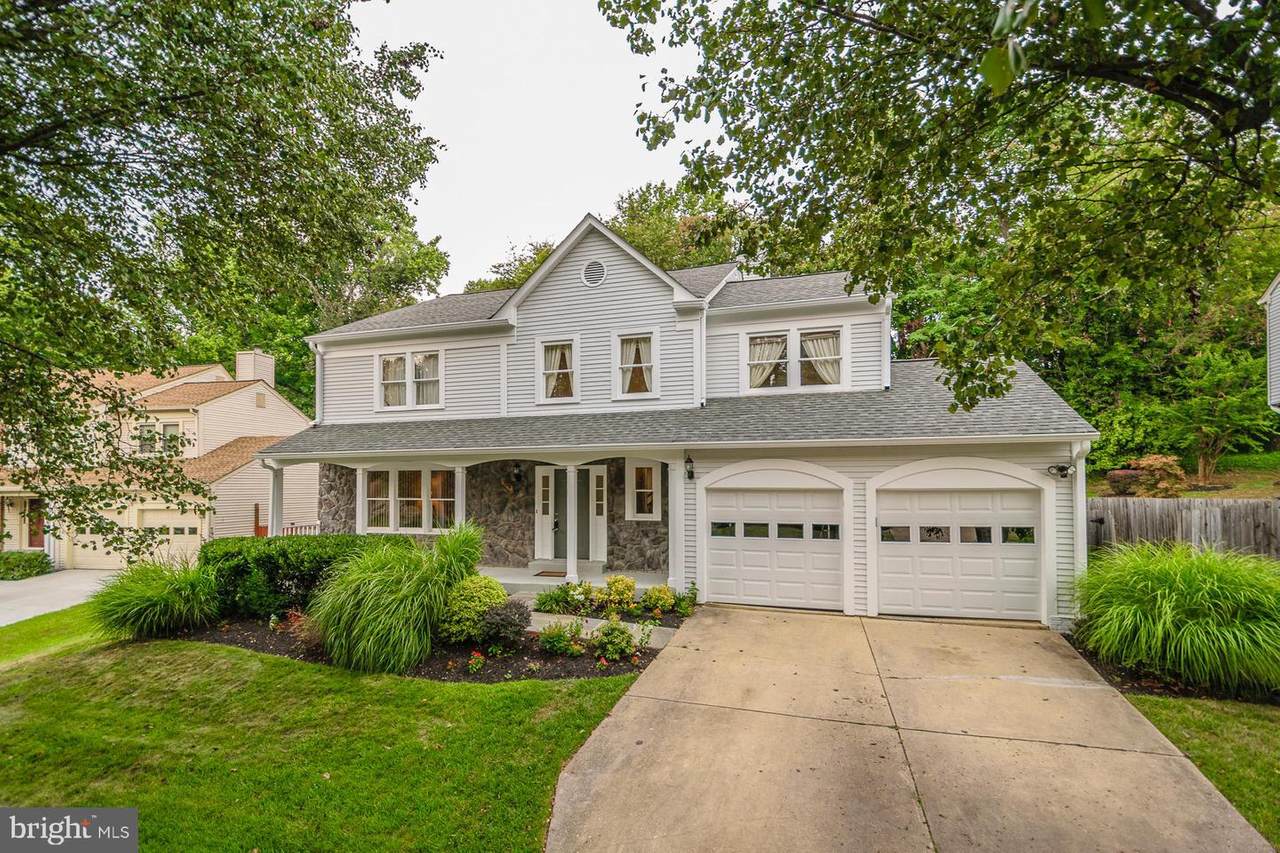 726 Sonata Way - Photo 1