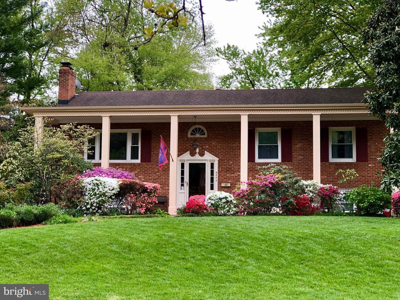 8904 Camden Street - Photo 1