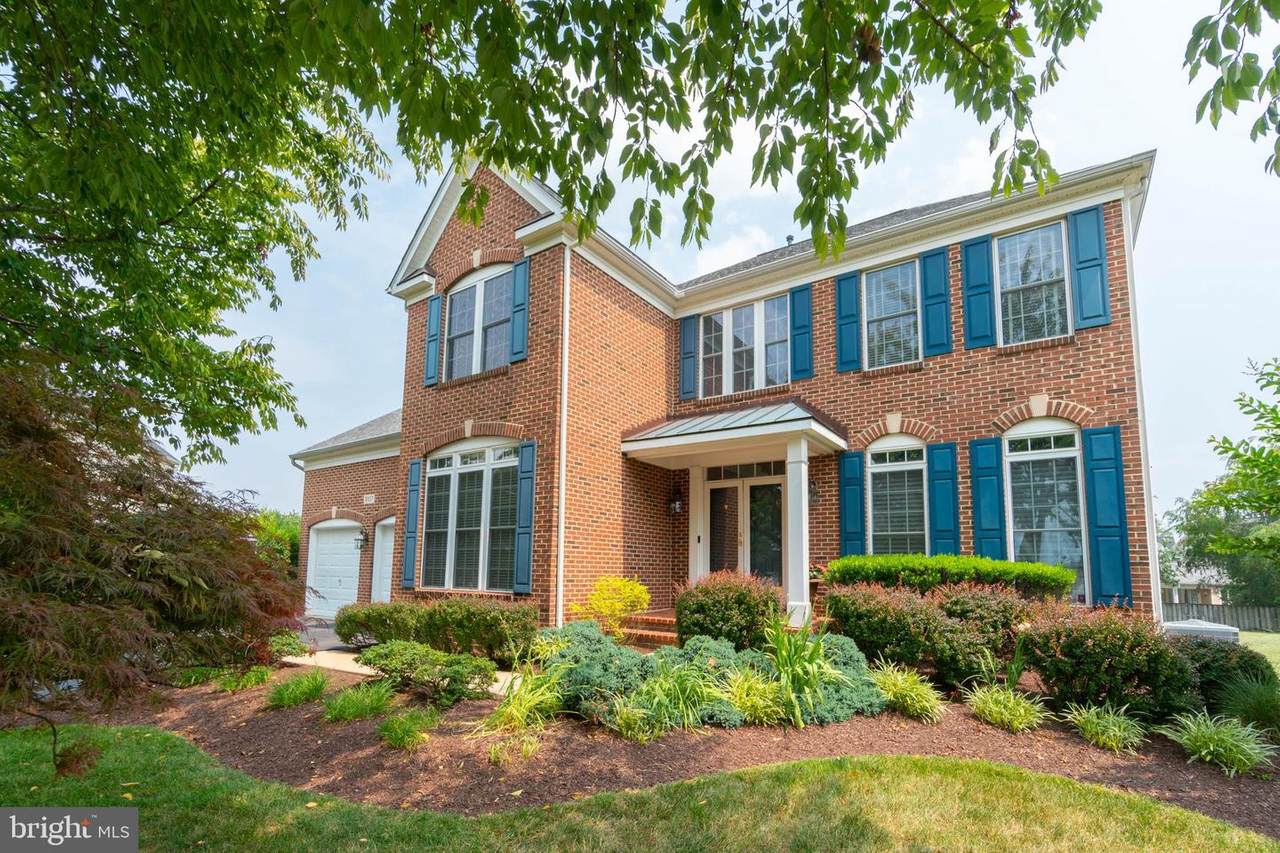 3107 Hunt Farm Court - Photo 1