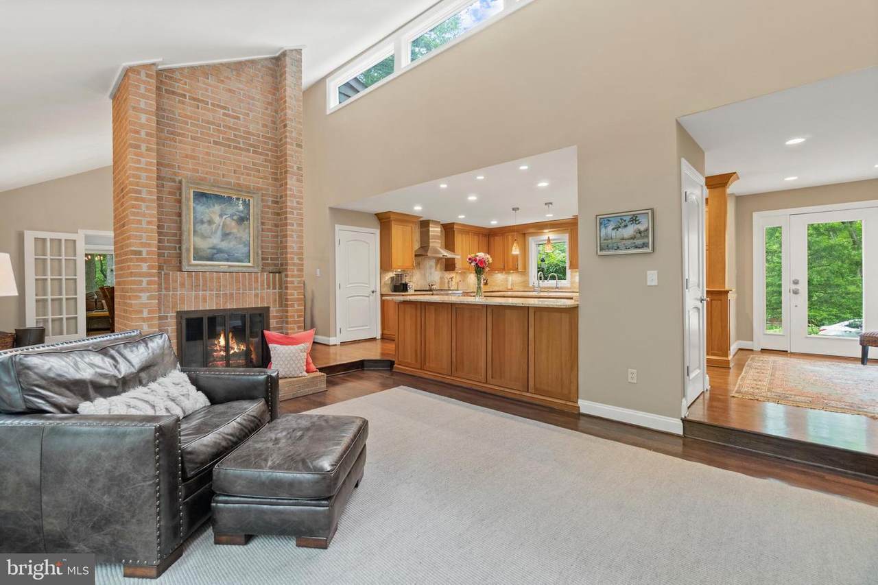 7329 Hooking Road - Photo 1