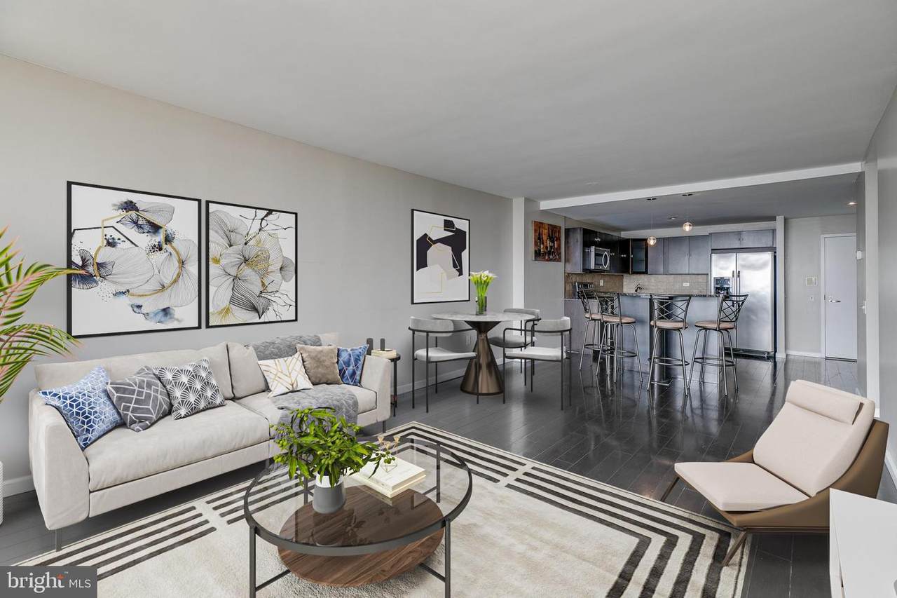 241 6TH Street - Photo 1