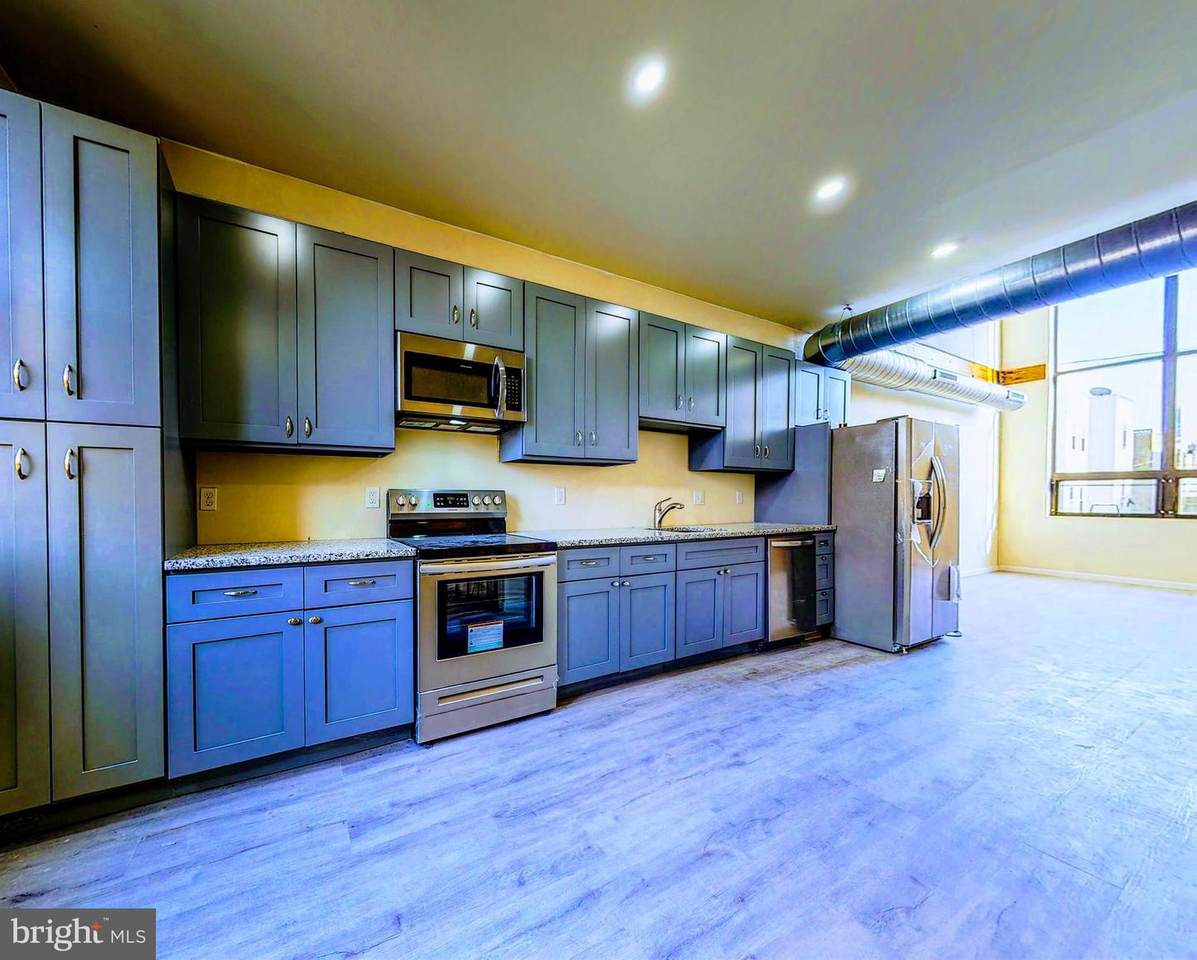 703 Dudley Street - Photo 1