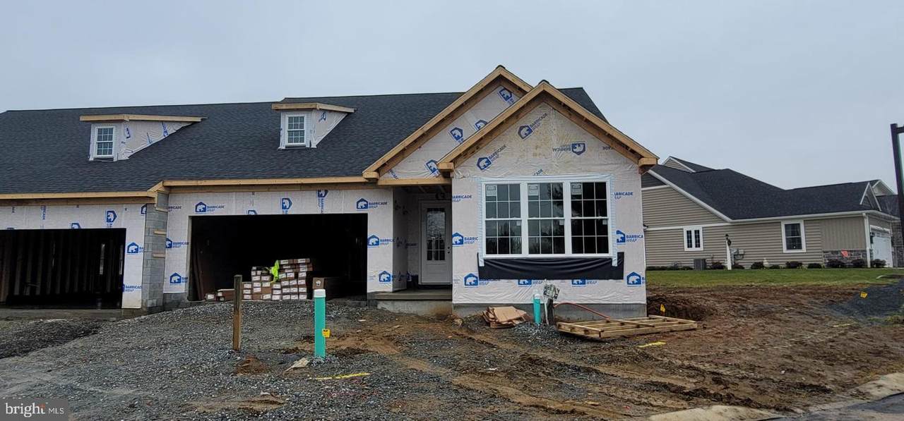 309 Sawgrass Drive - Photo 1