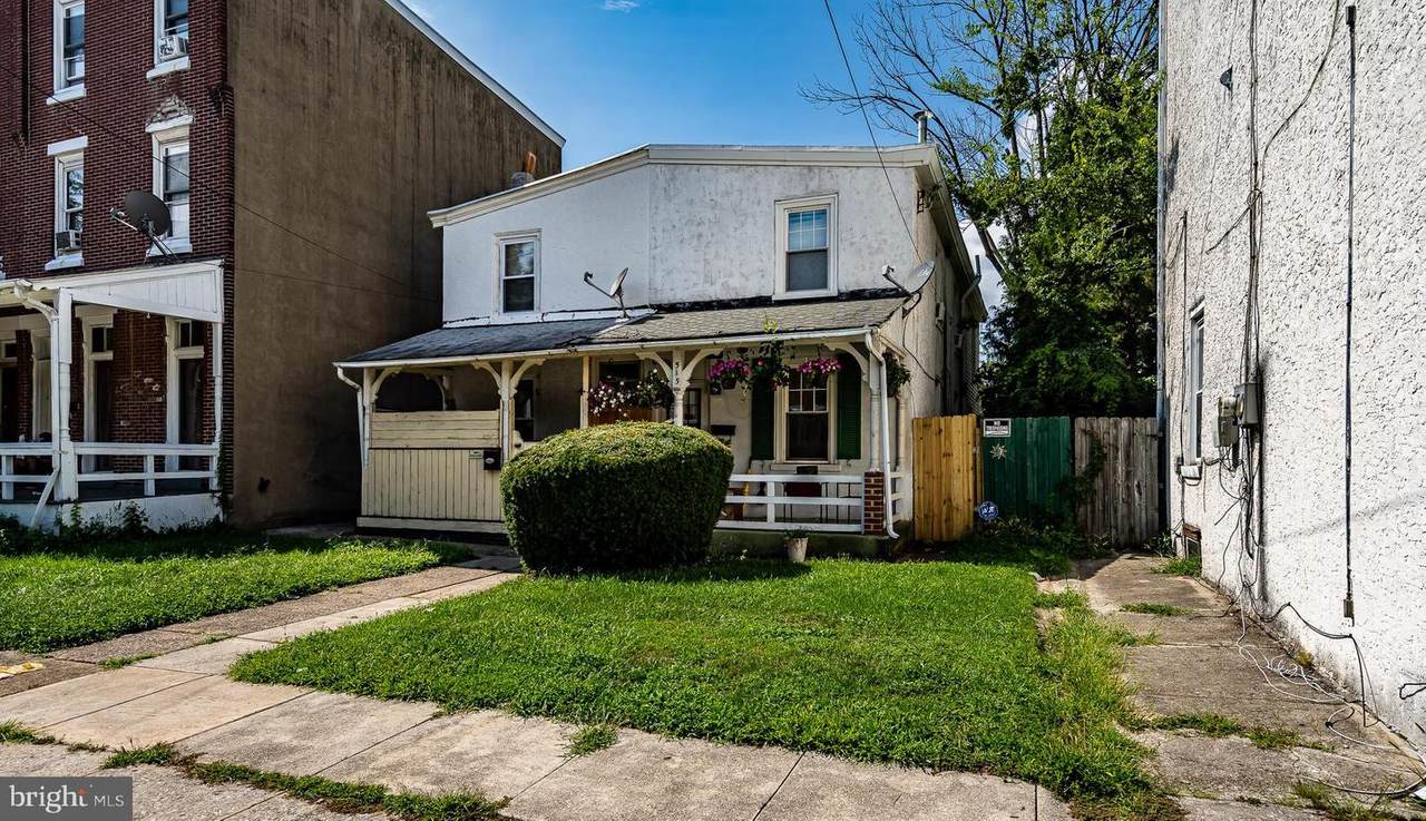 515 Stanbridge Street - Photo 1