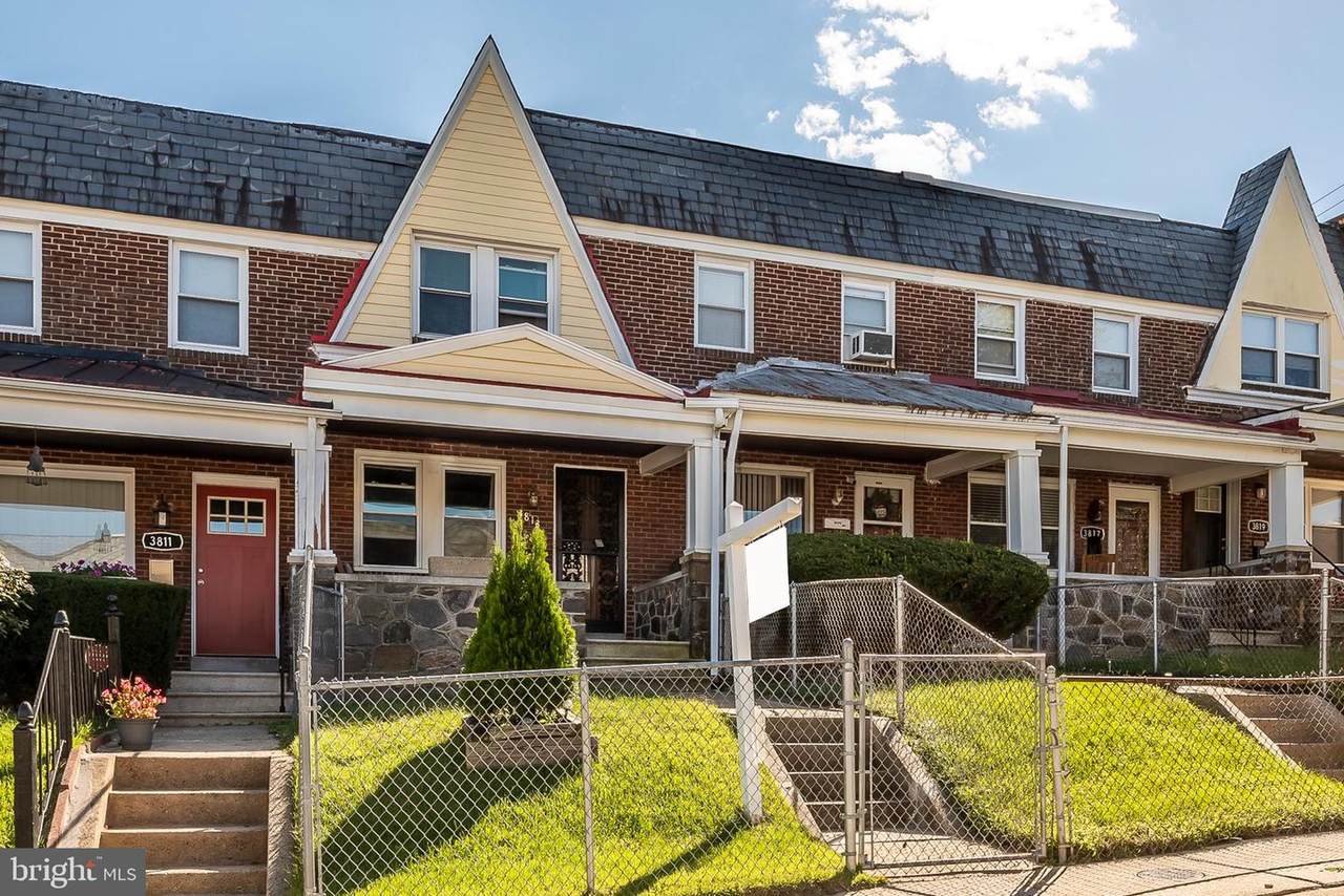 3813 Woodridge Road - Photo 1