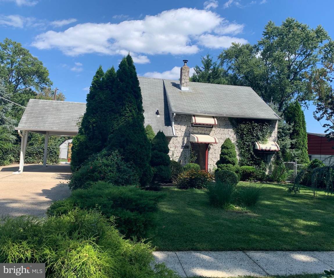 42 Rustleaf Lane - Photo 1