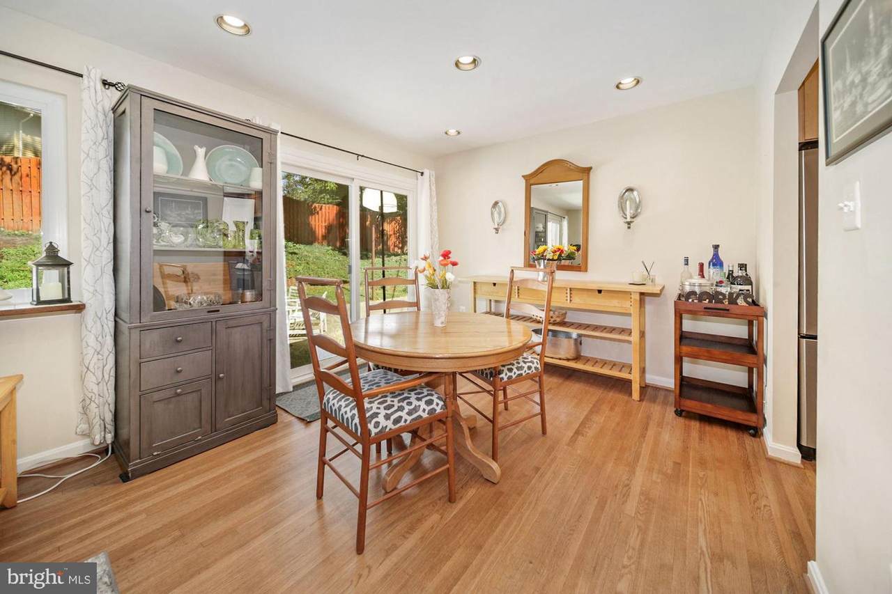 4713 Iris Place - Photo 1
