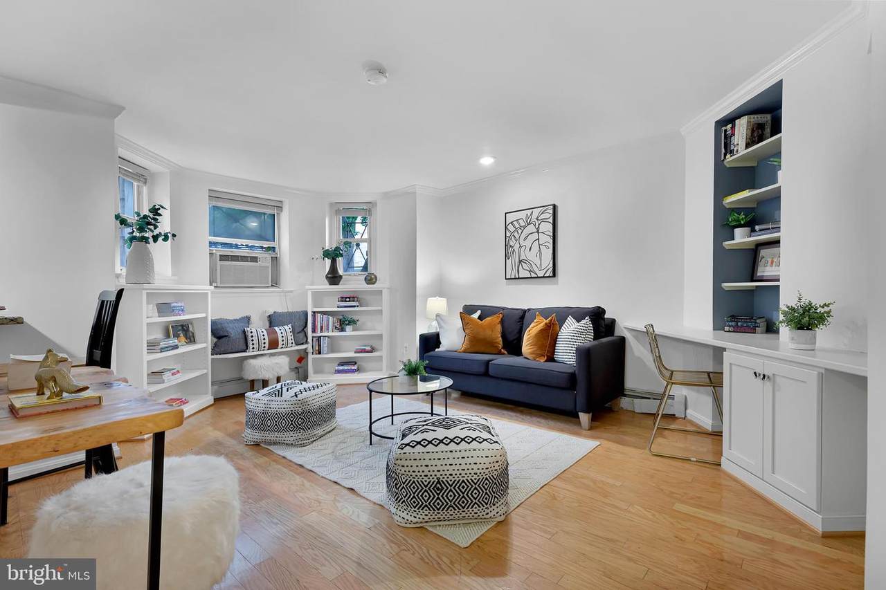 1831 Belmont Road - Photo 1