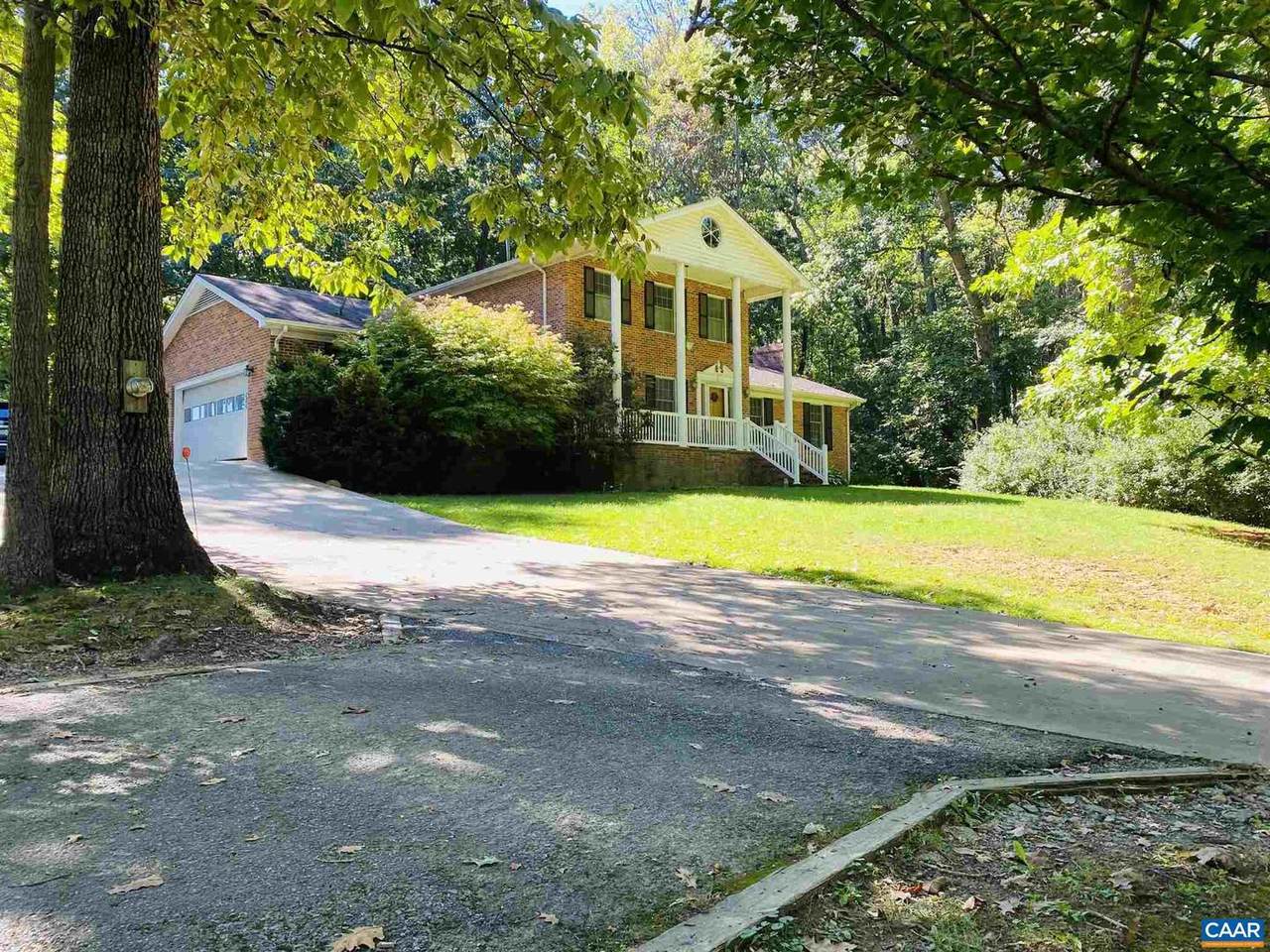1087 Stuarts Draft Hwy - Photo 1