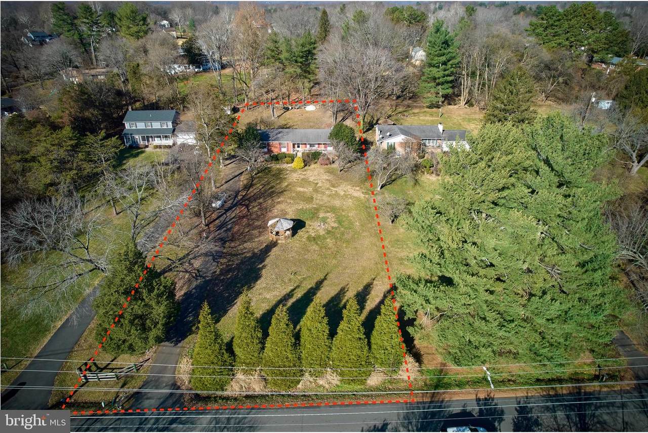 6324 Lee Highway Access Road - Photo 1