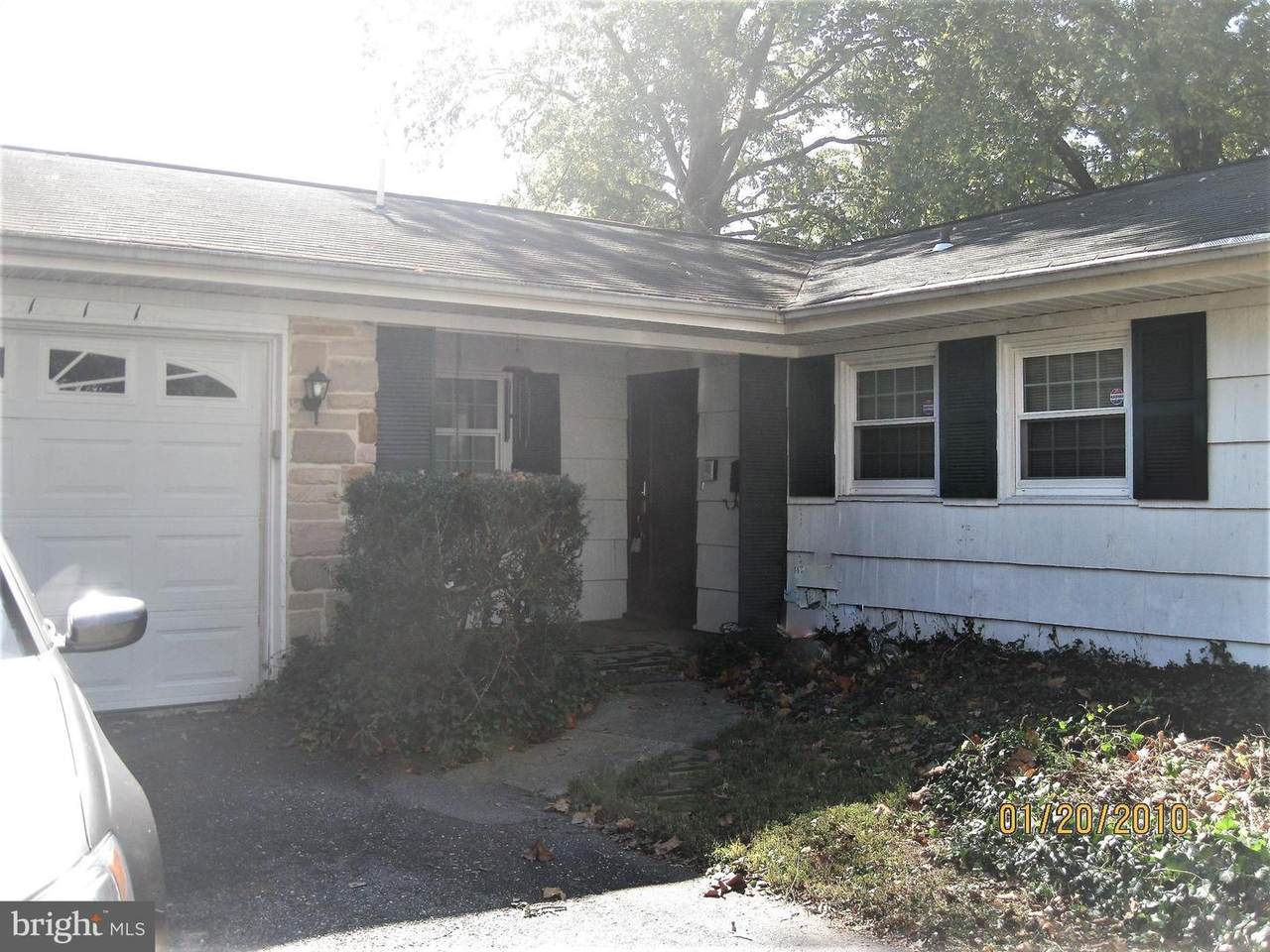 12111 Mackell Lane - Photo 1