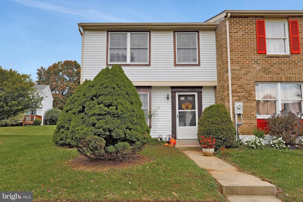 8228 Styers Court - Photo 1