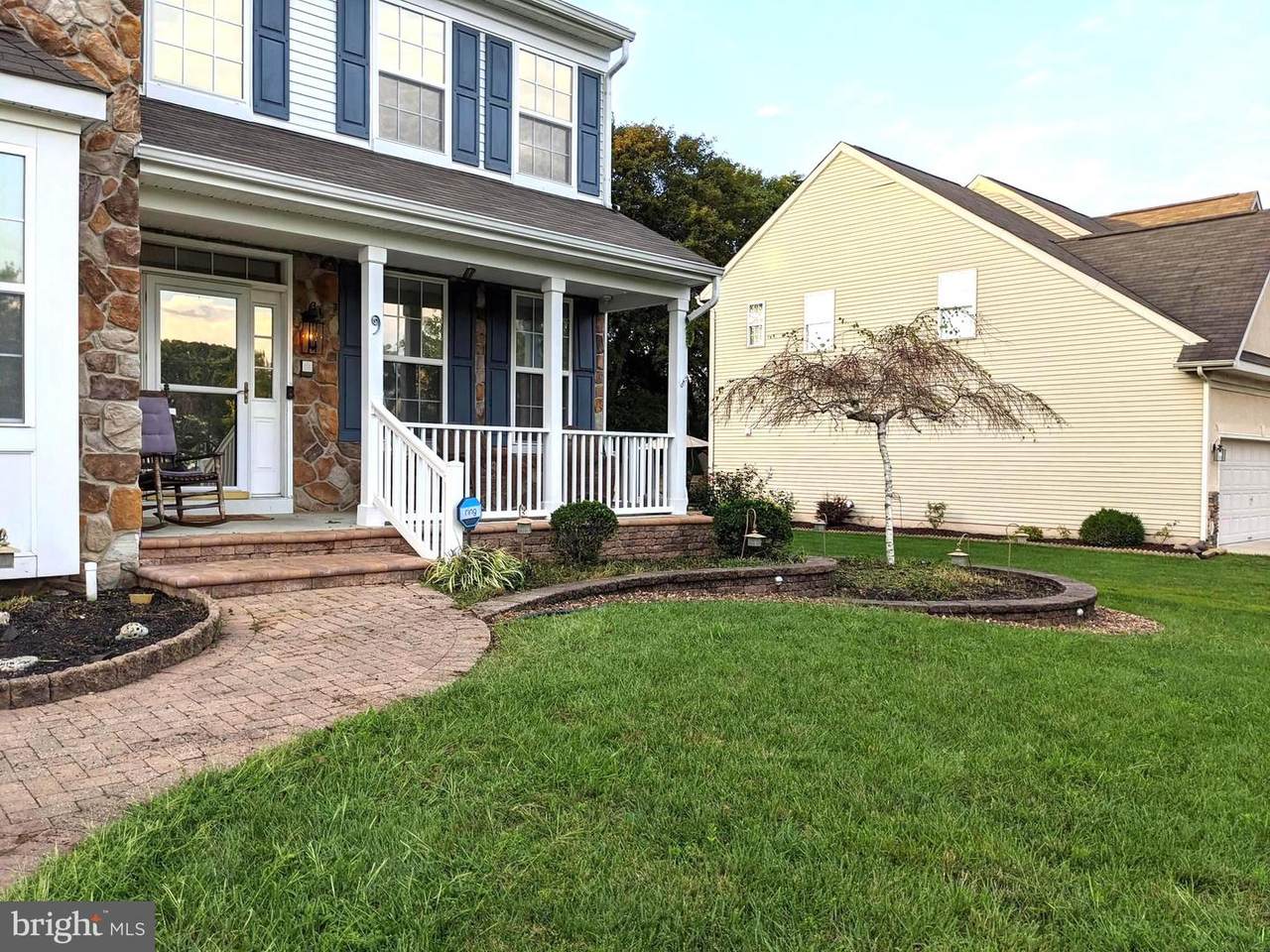 9 Candlewood Road - Photo 1