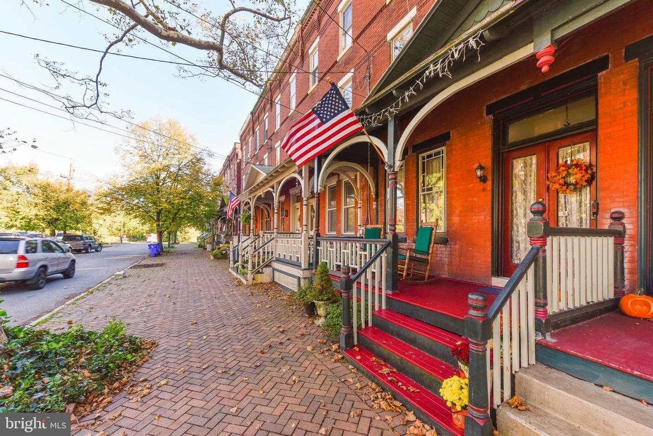334 Union Street - Photo 1
