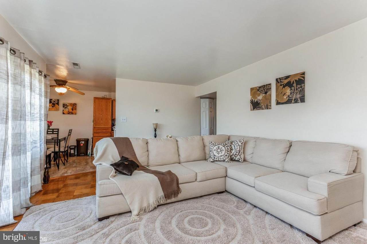 5440 85TH Avenue - Photo 1