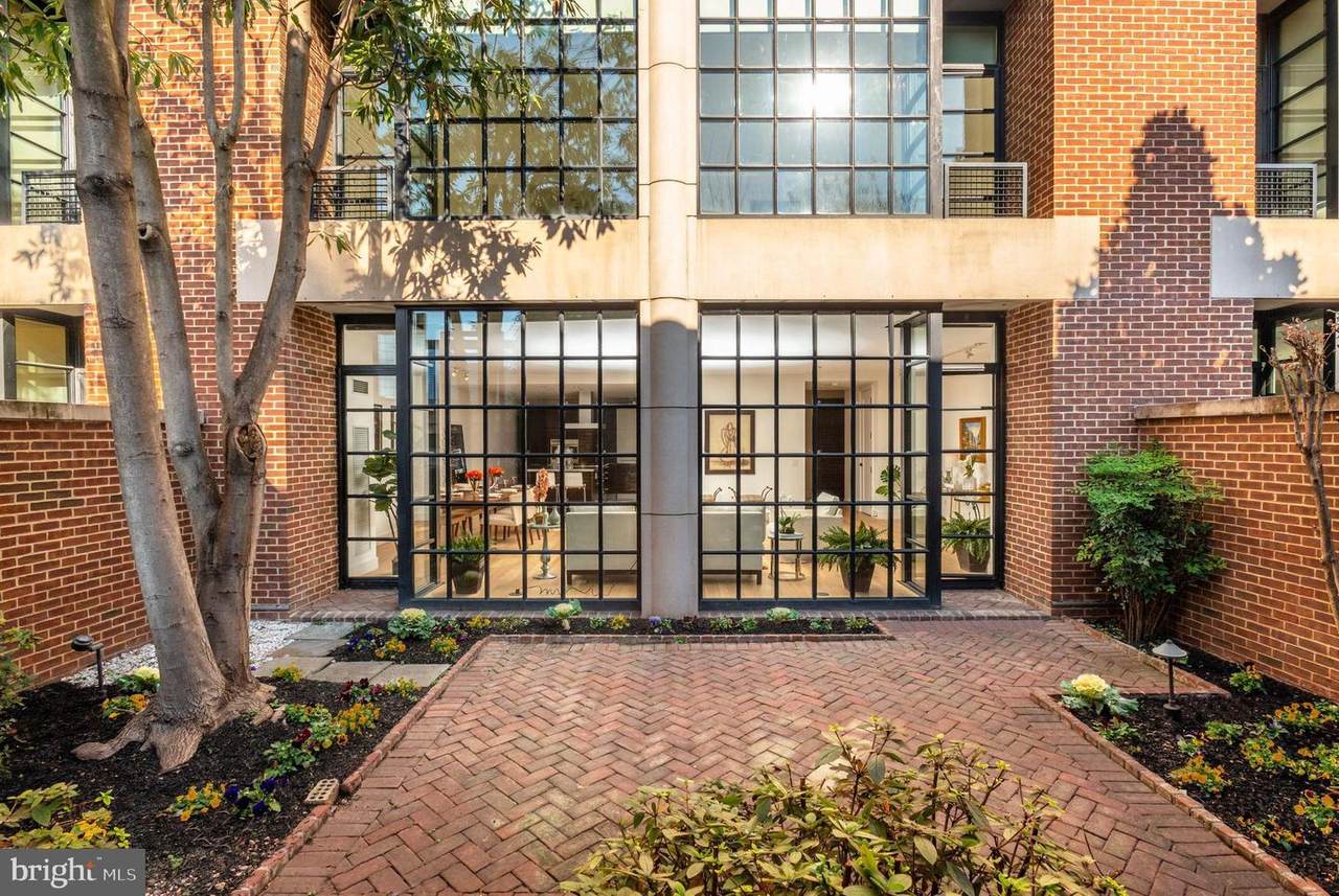 3303 Water Street - Photo 1