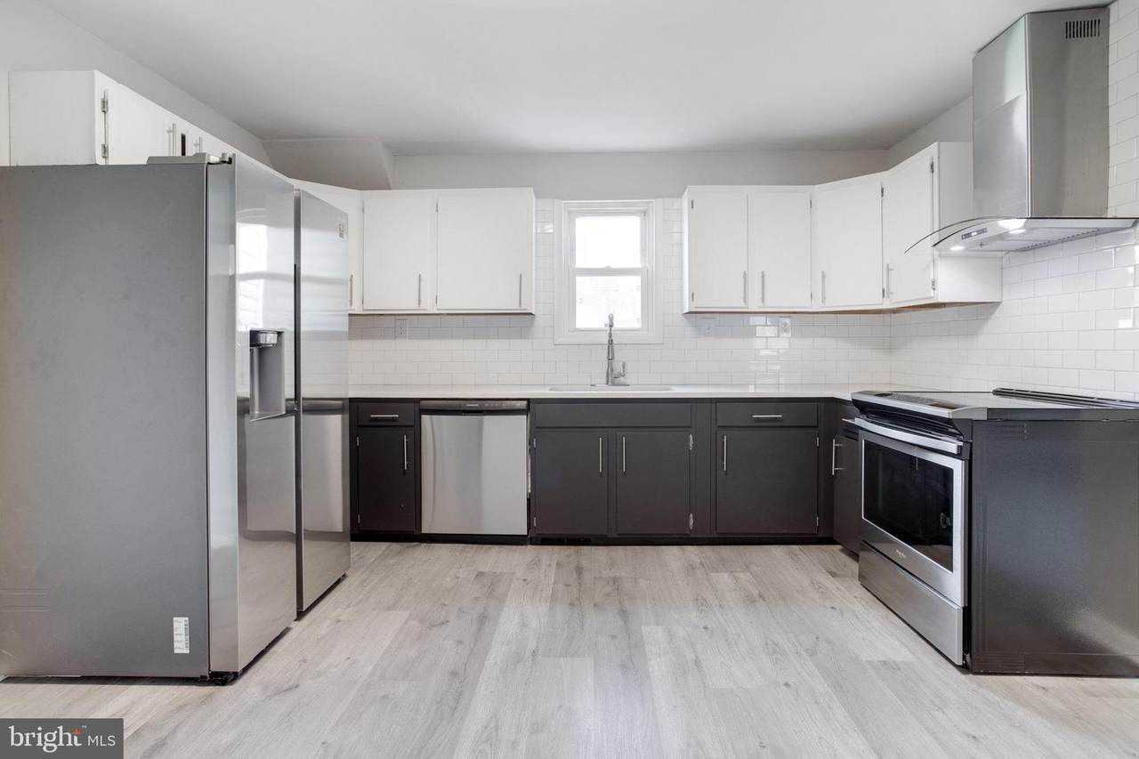 5 Lincoln Street - Photo 1