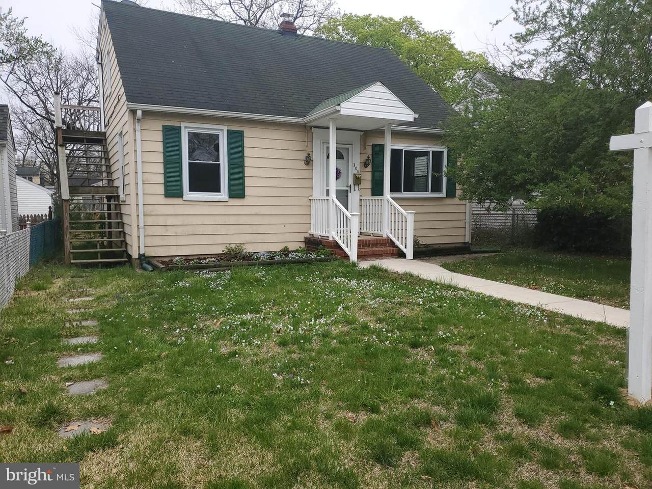 305 3RD Avenue - Photo 1