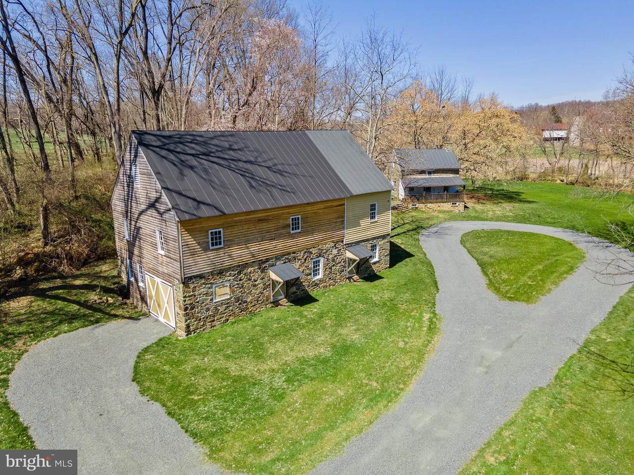19205 Dunlop Mill Road - Photo 1