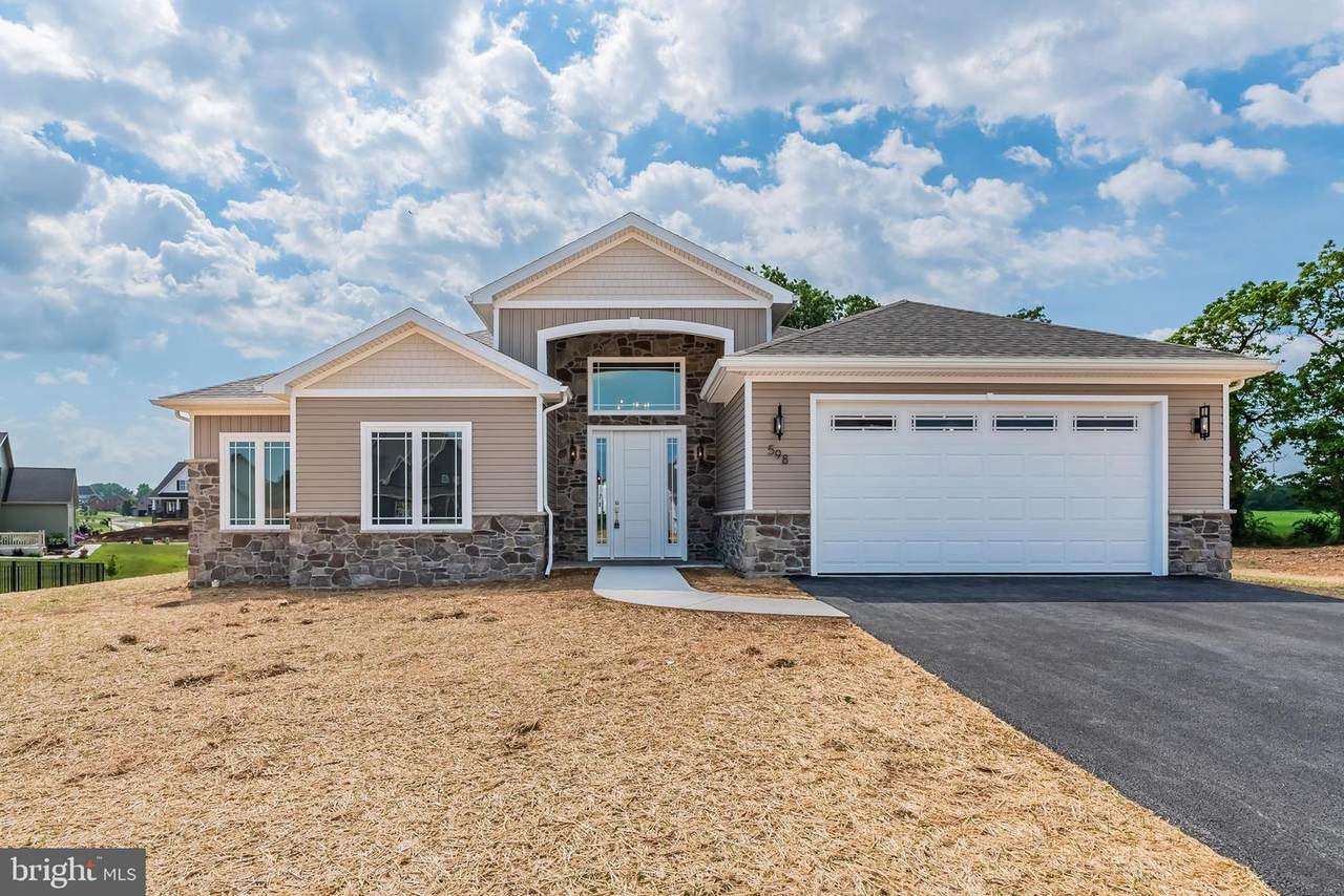 598 Rossi Drive - Photo 1