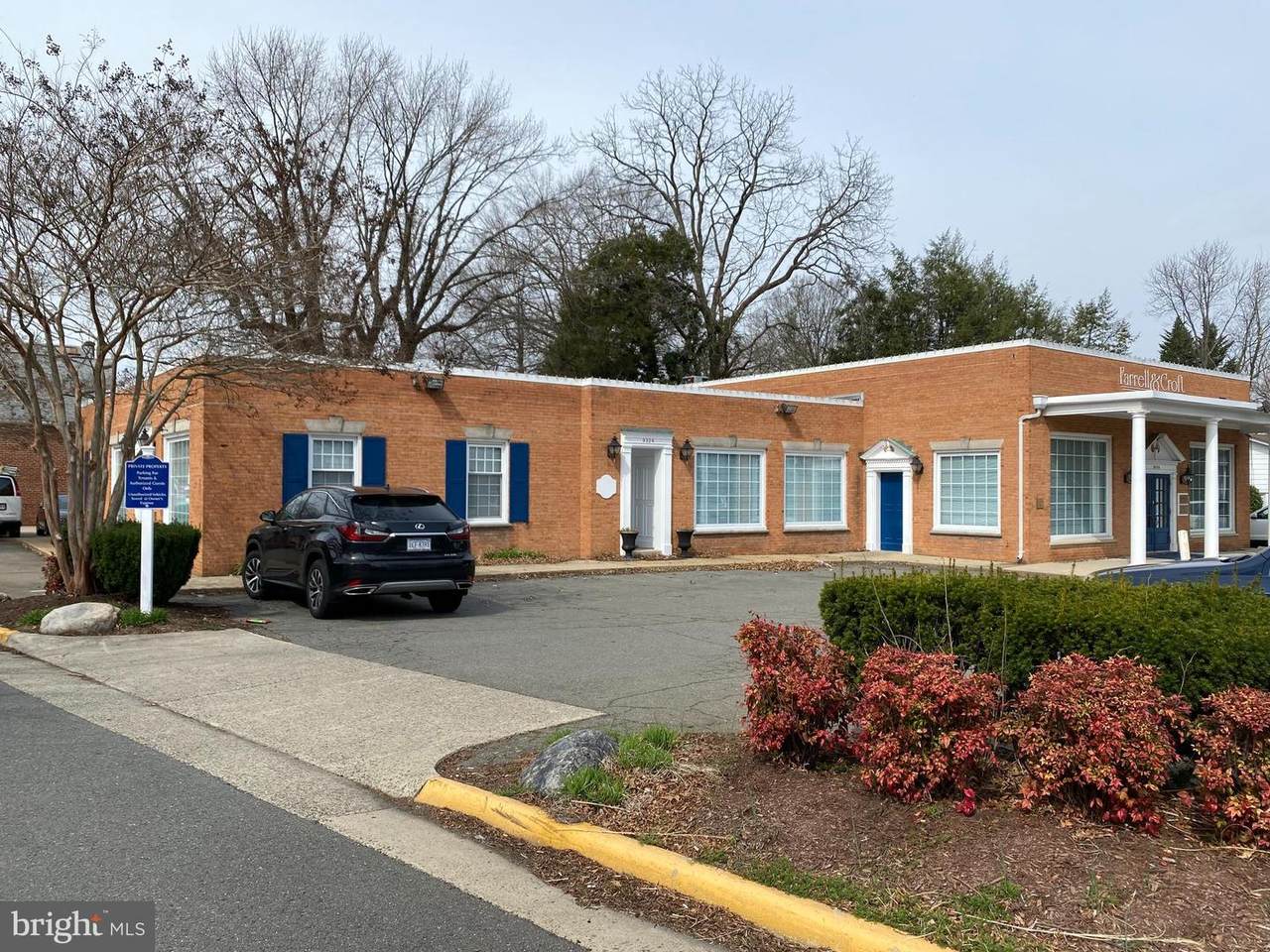 9326 Main Street - Photo 1