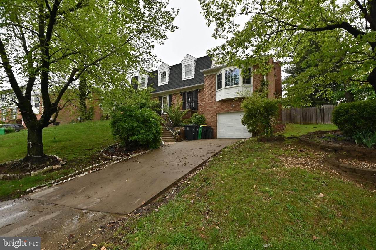 10124 Towhee Avenue - Photo 1