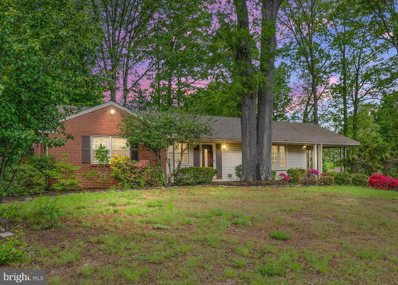 316 Stonewall Drive - Photo 1