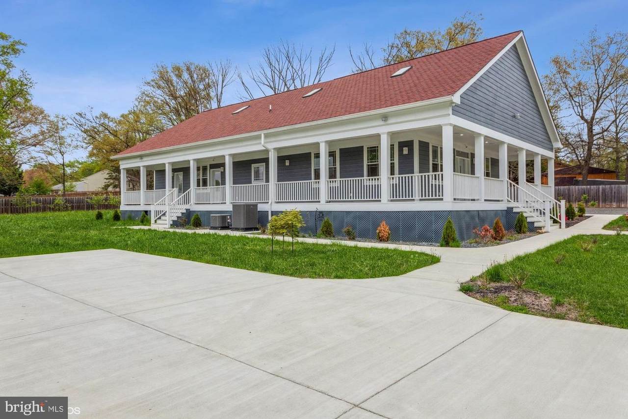 11409 Edmonston Road - Photo 1