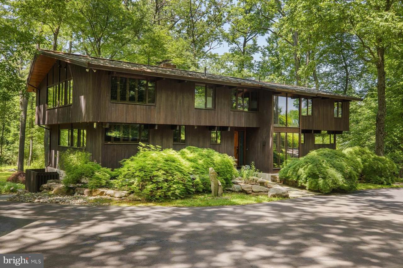 6681 Laurel Road - Photo 1
