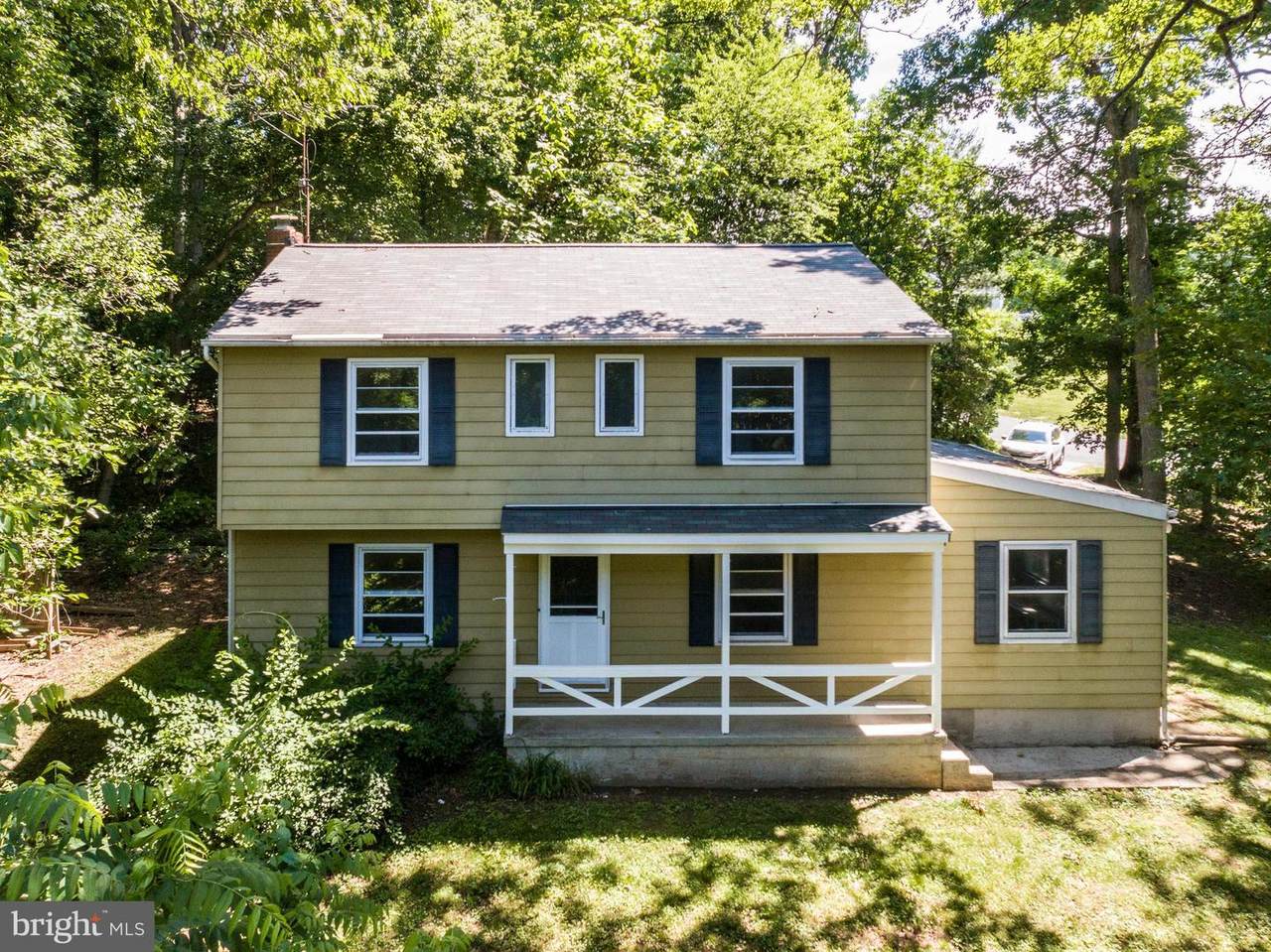 1922 Brown Road - Photo 1